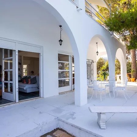 Messinian Seaside Holiday home Kalamata